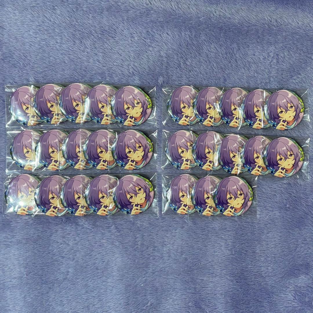 ユメ 花群冬芽　缶バッジ