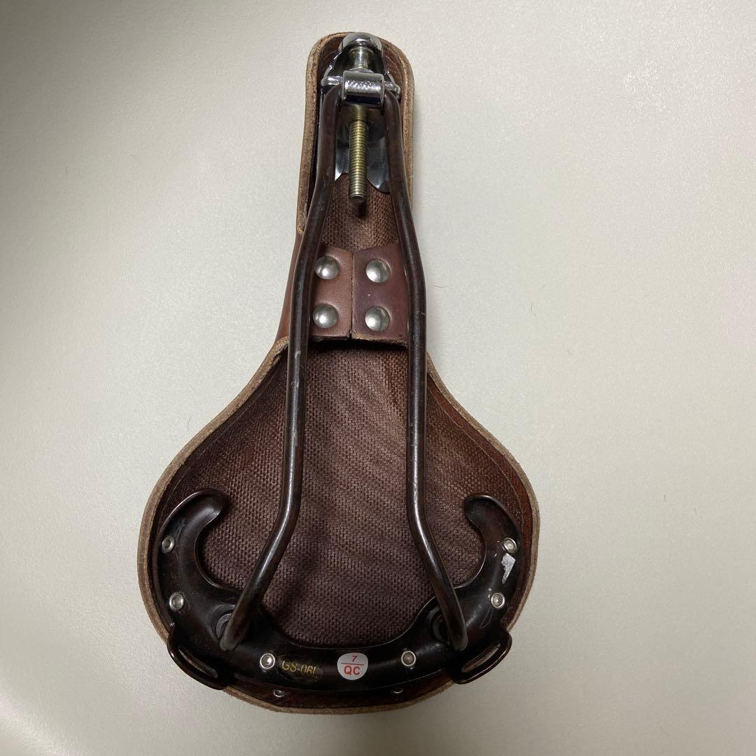 Be All レザーサドル 茶色　革製　自転車　パーツ