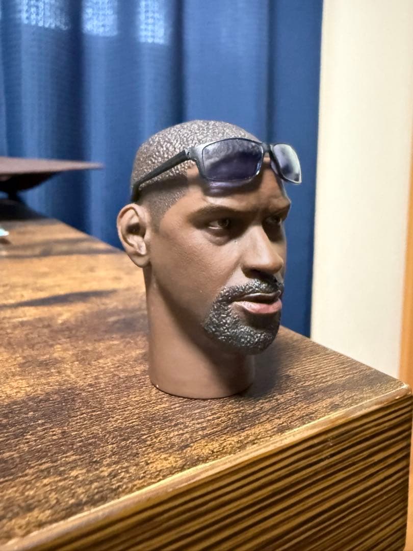 激レア ホットトイズ 系 1/6 デンセル•ワシントン 似 ギャング 美品