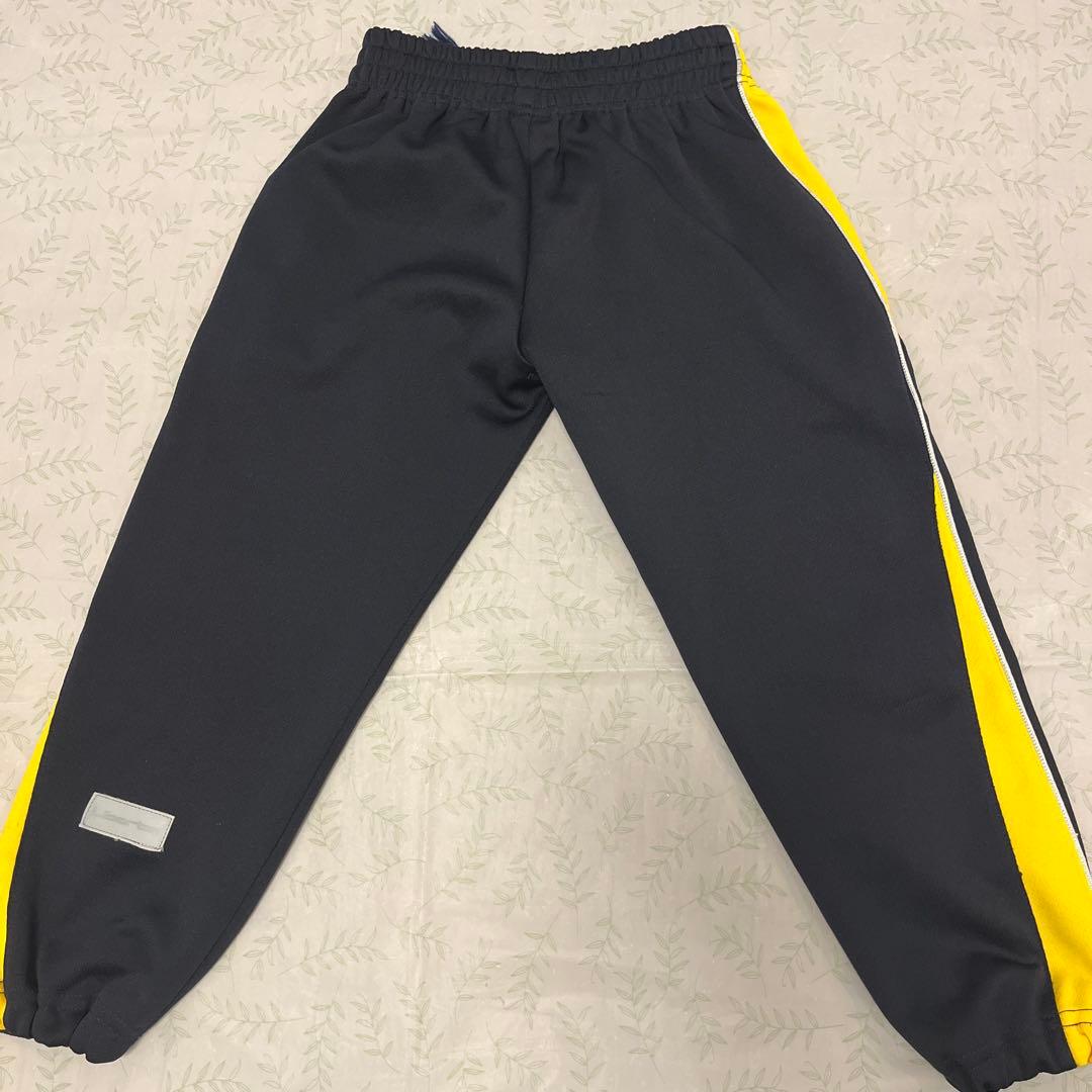 【美品】リベルタサッカースクールジャージ上下　115