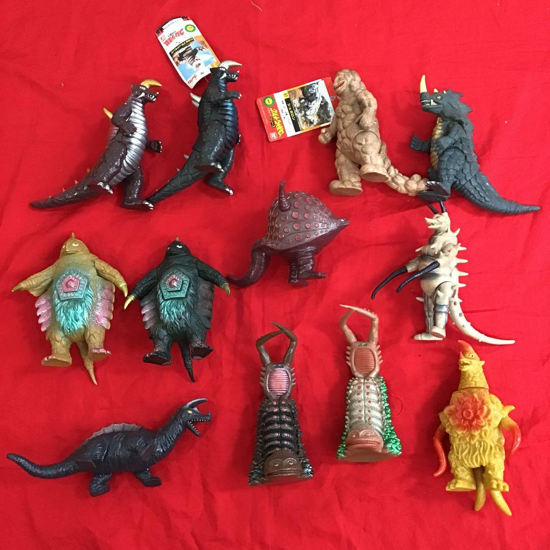 バンダイ　帰ってきたウルトラマン　怪獣12体セット　ソフビ
