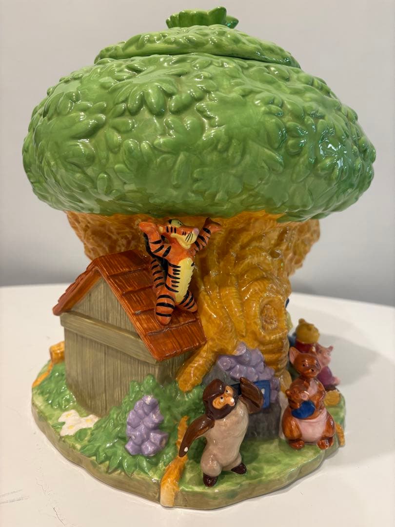 ウィニー・ザ・プー ツリーハウス 陶器製クッキージャー