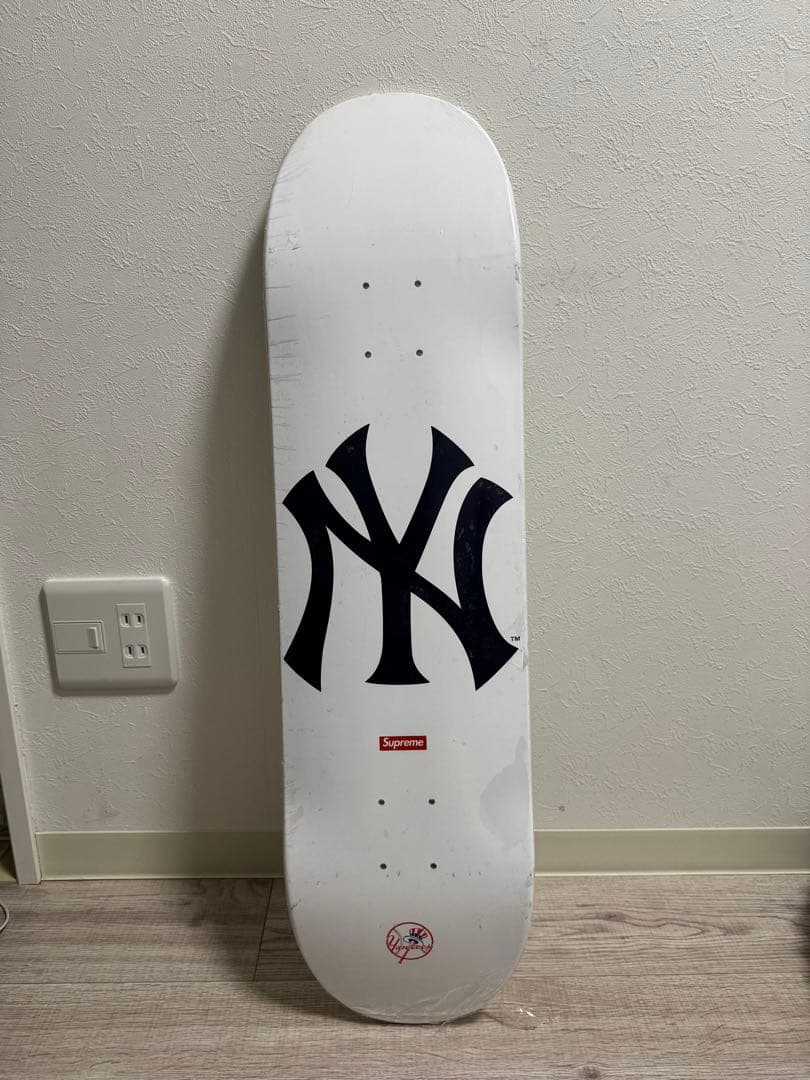 Supreme ニューヨーク・ヤンキースデッキ