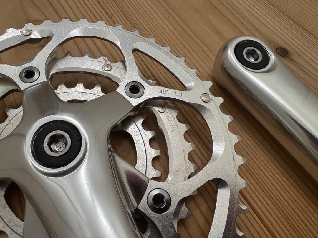 シルバー クランクセット トリプル アルミ製