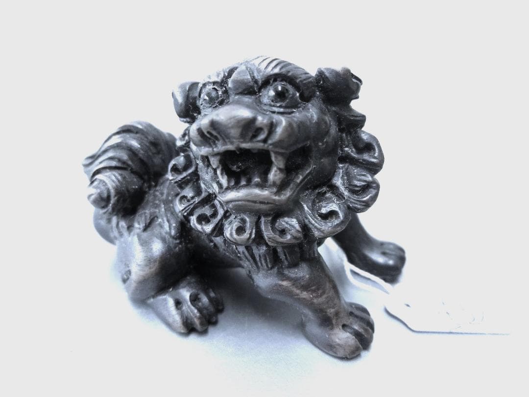 【根付　獅子　木彫・45・提げ物　骨董】★美術工芸 芸術作品　紐止め 　鑑賞