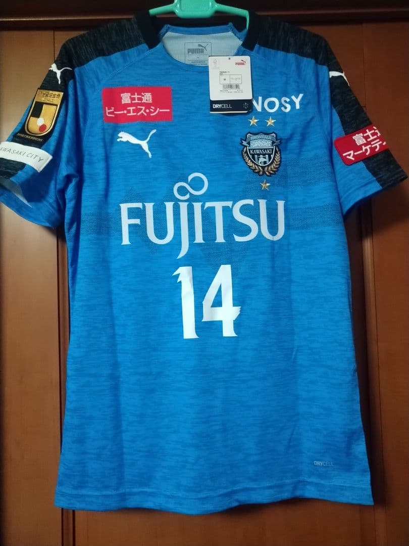 正規品　川崎フロンターレ2019、2018シーズンユニフォーム　未使用紙タグ付き