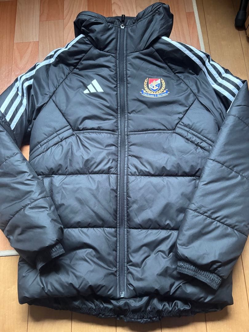 横浜F・マリノス　ダウンジャケット