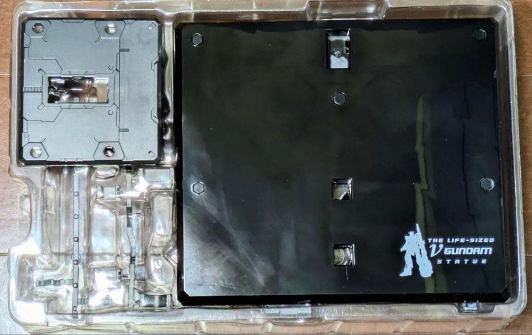 BANDAI 超合金 MSN-04FF サザビー