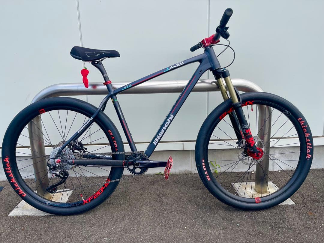 Bianchi マウンテンバイク 完成車 コンポxt