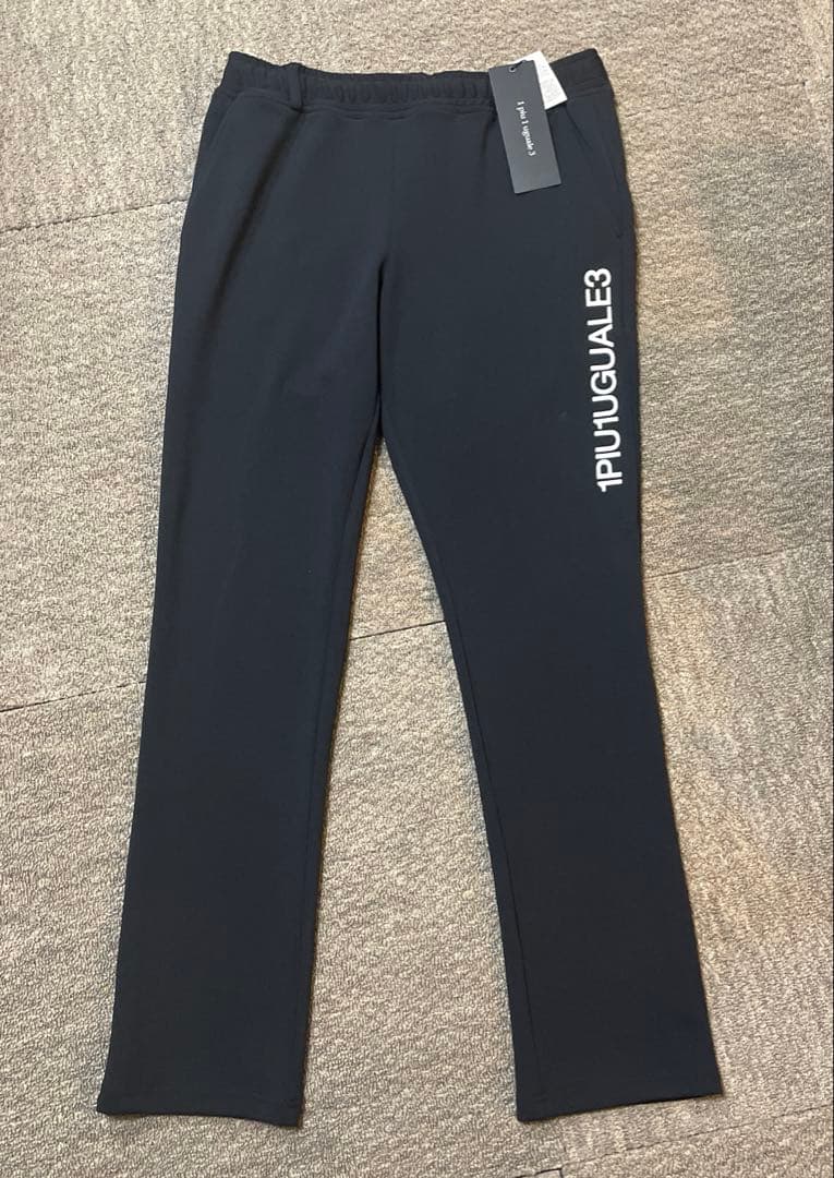 ウノピュウ　1PIU1UGUALE3 パンツ