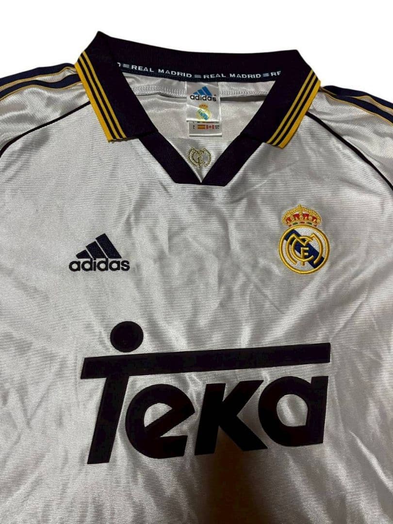 アディダス　adidas ユニフォーム　サッカー　Tシャツ　レアル・マドリード