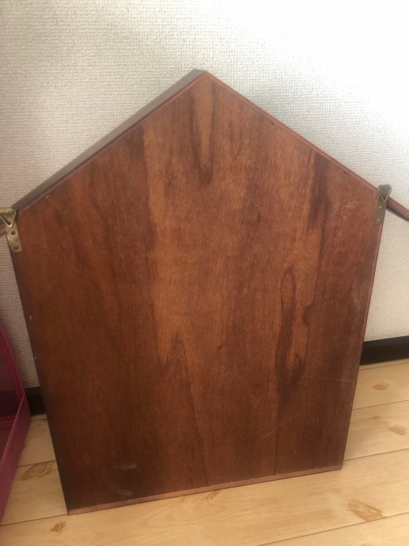 ミニチュアコレクション木製ケース付き、陶器セット　壁掛け、置き