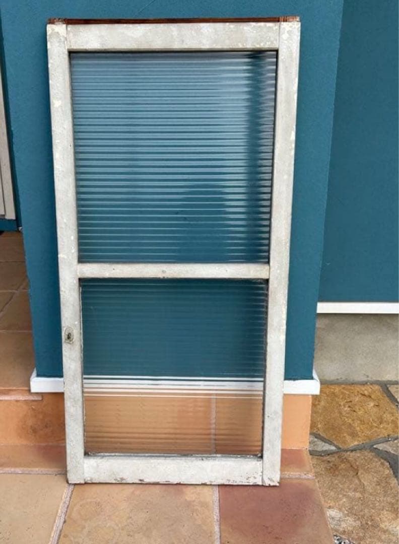 期間限定大幅値下げ！ビンテージ窓枠 昭和レトロ　アンティーク