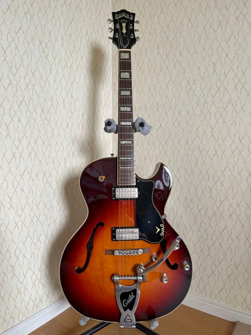 Guild フルアコースティックギター サンバースト