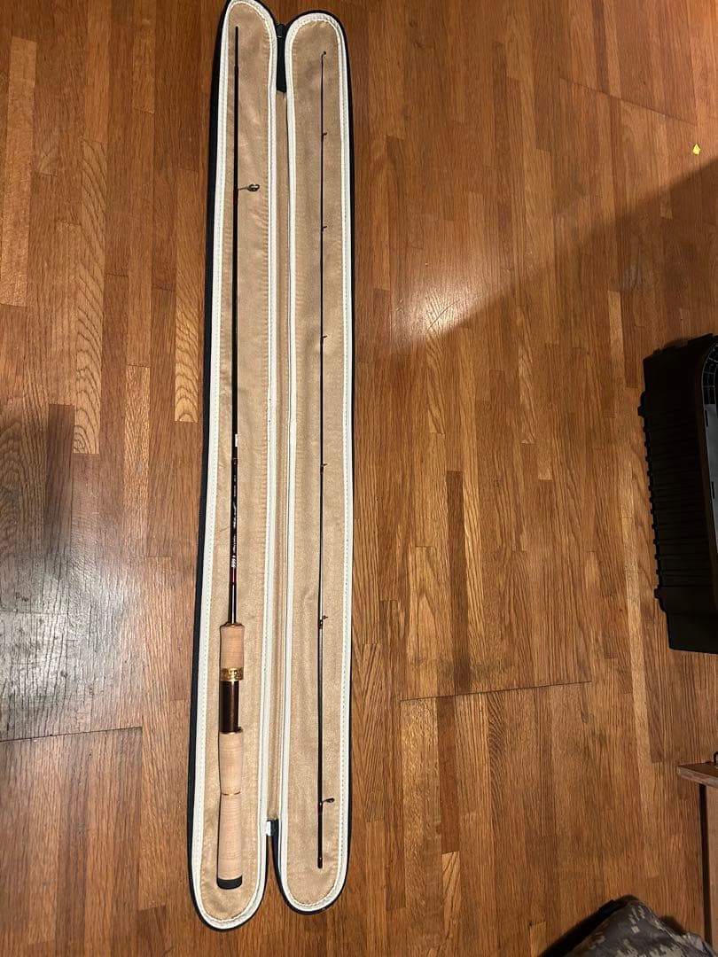 k*o様 999.9 ホワイトウルフ　62UL-E