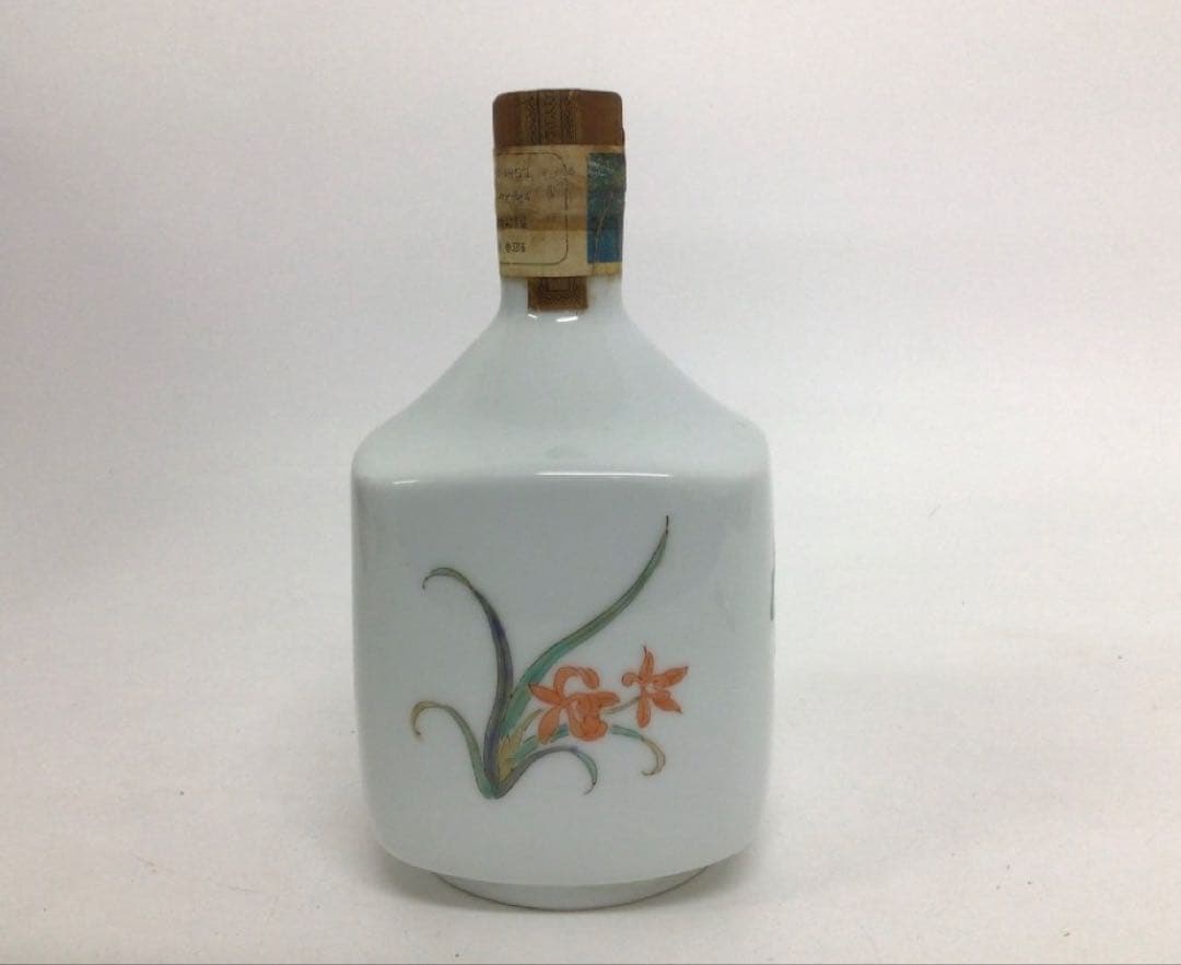 52 サントリー 有田焼 柿右衛門様式 1125g 760ml