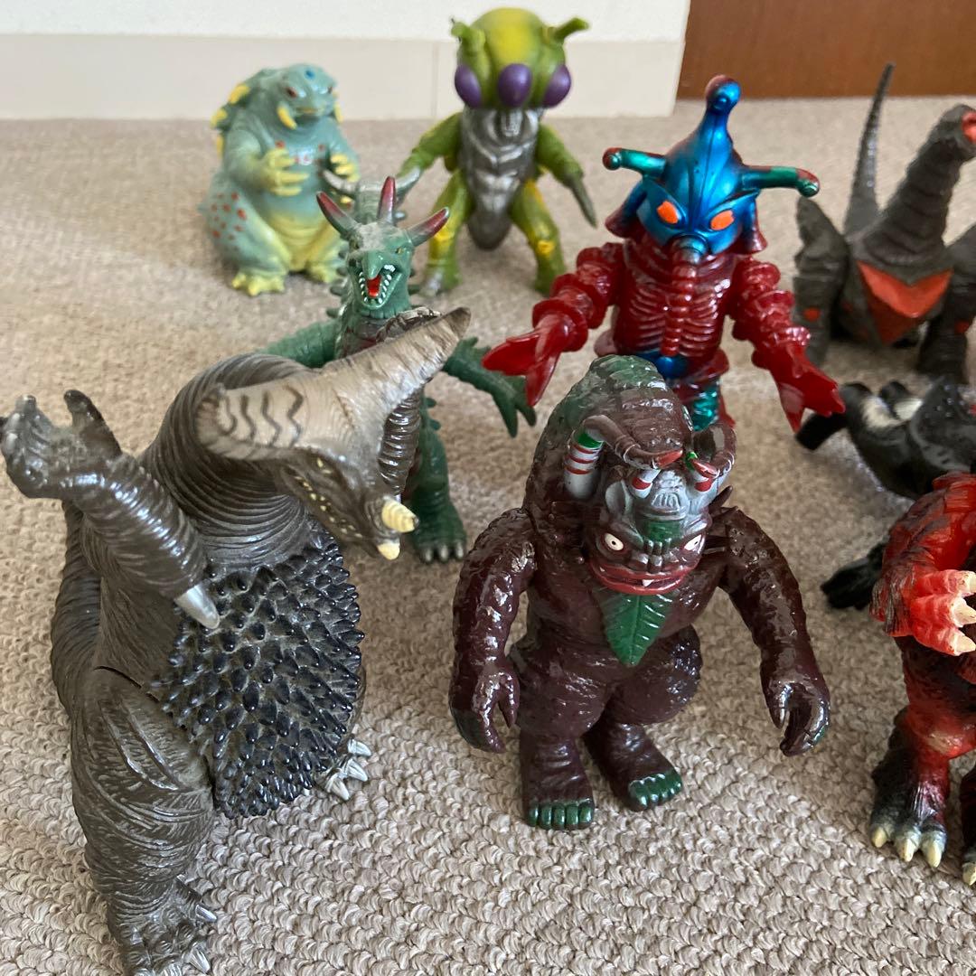 昔のウルトラ怪獣まとめ売り13体