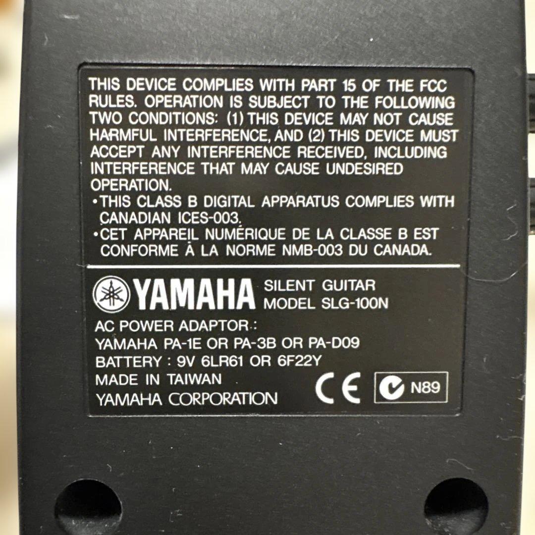 ヤマハ　SLG−100N サイレントギター　弦新品付