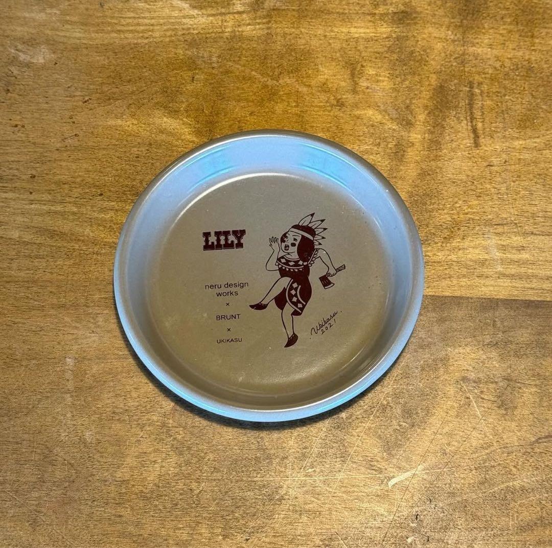 ATSUBRUNT LILY neru design kozara タン