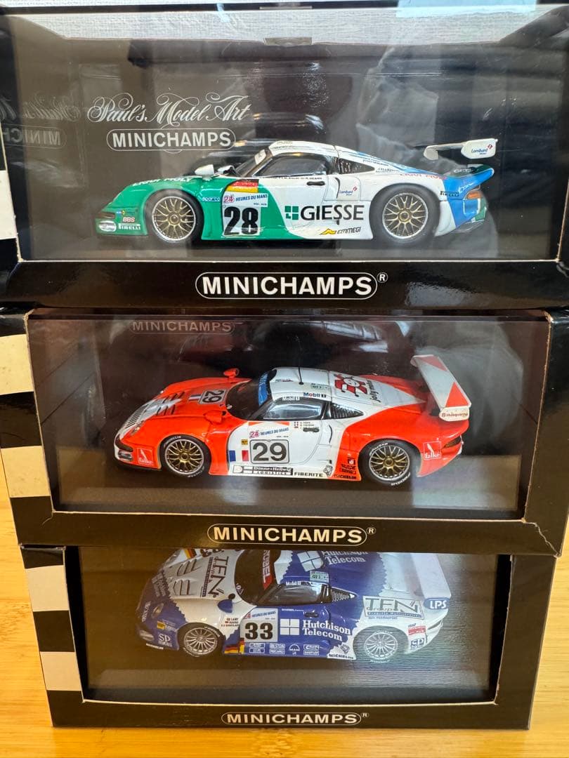 【MINICHAMPS】３台セットPorsche GT1 #28/29/33