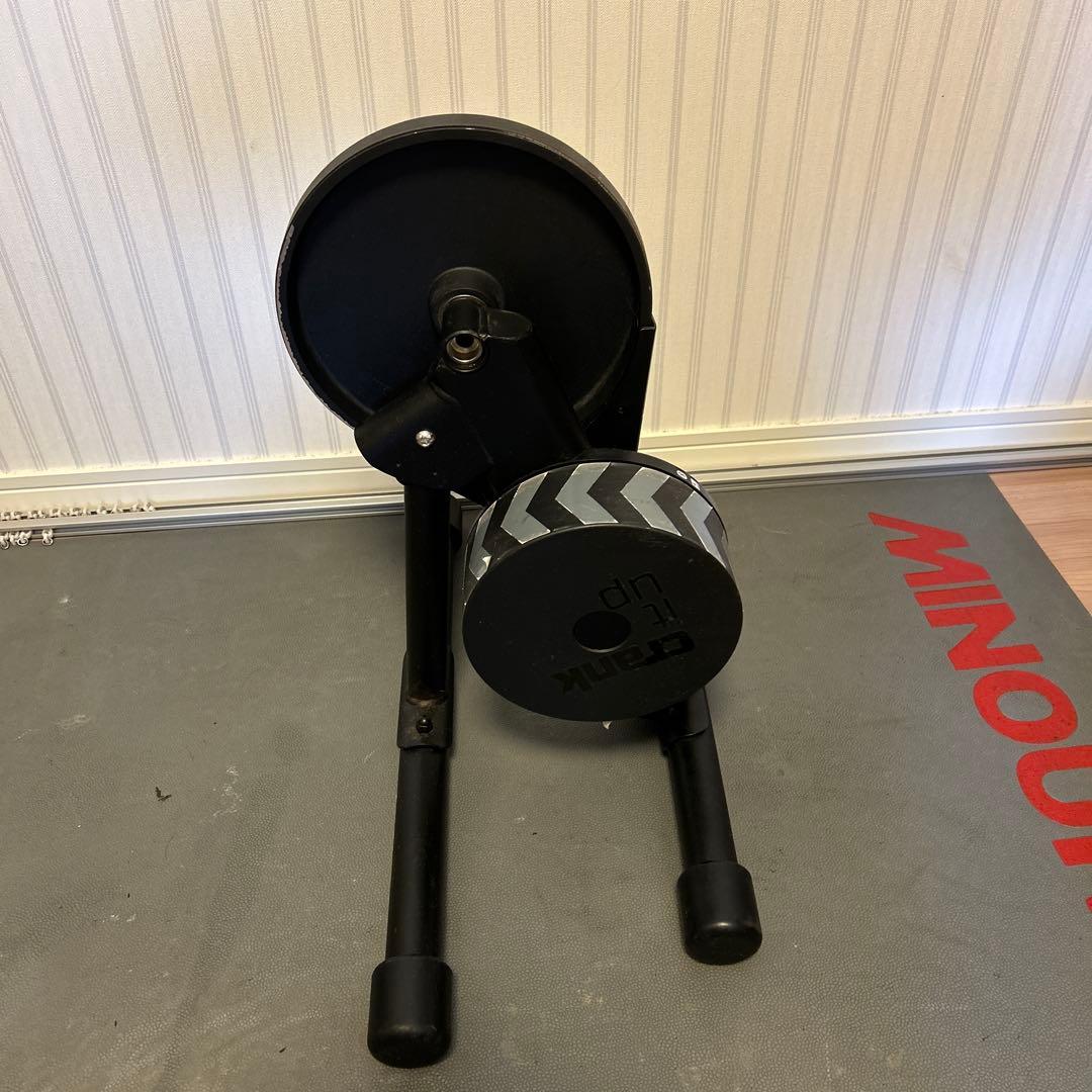 Wahoo KICKR CORE ローラー台