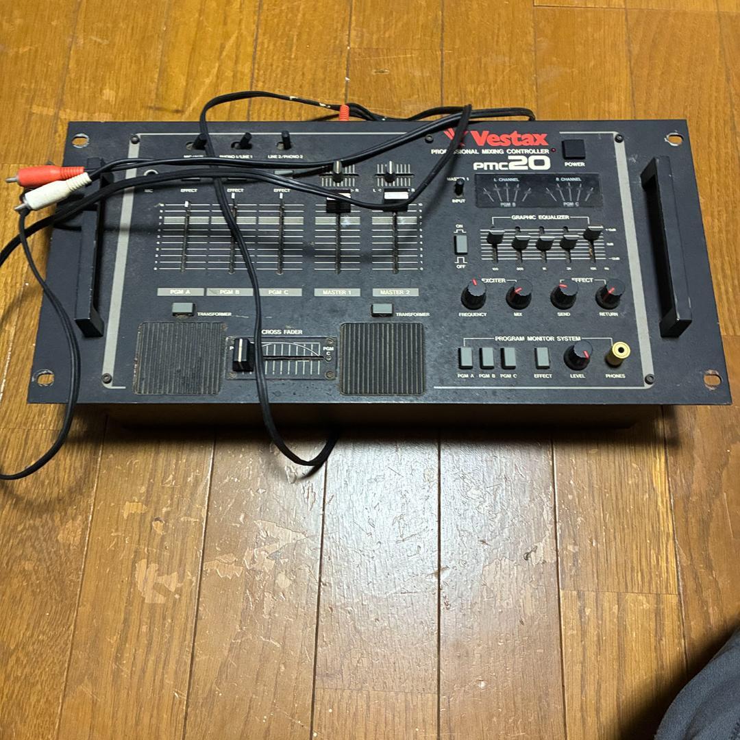【DJミキサー】Vestax ベスタクス PMC20 PMC-20 PMC 20