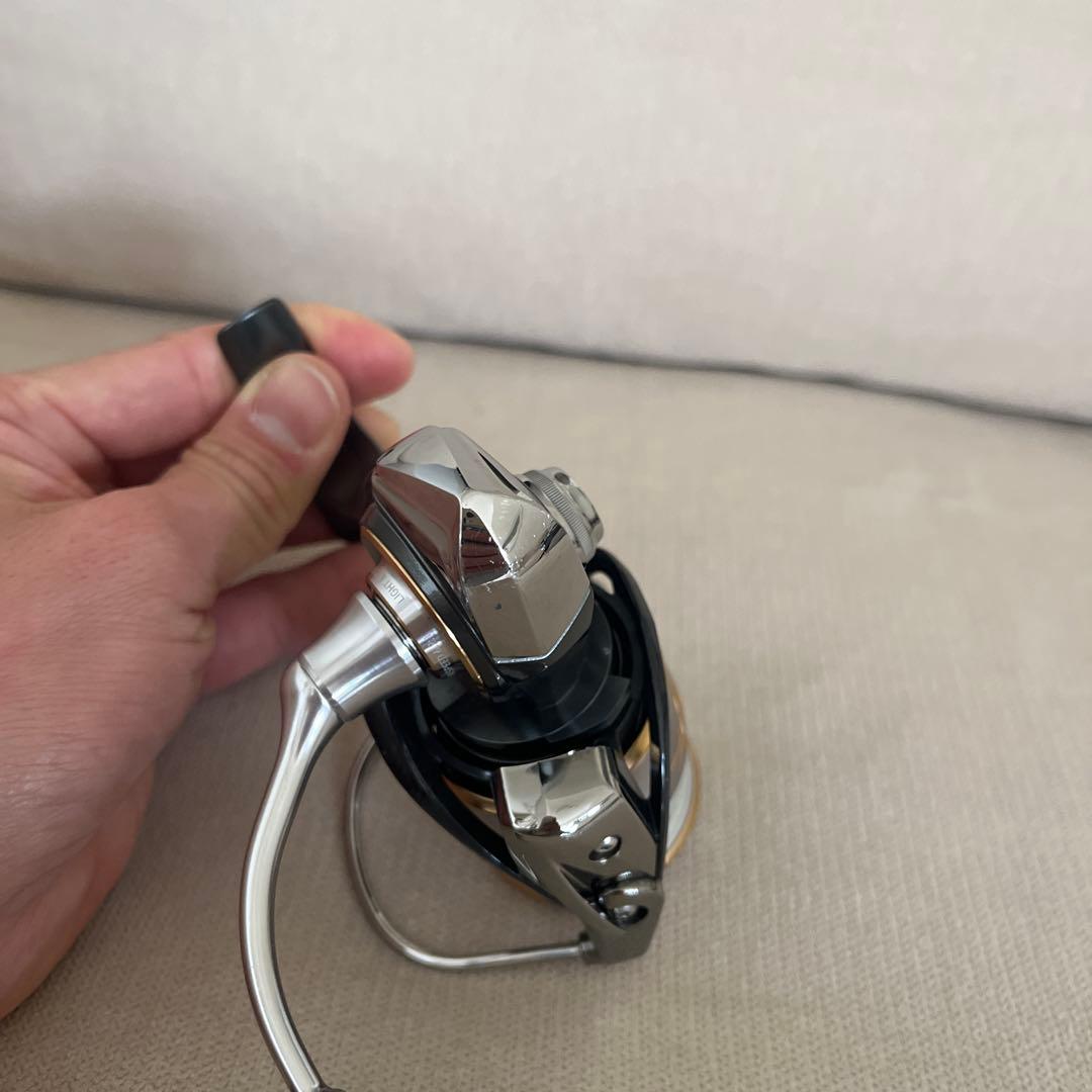 DAIWA LUVIAS FC LT 2500S-XH スピニングリール