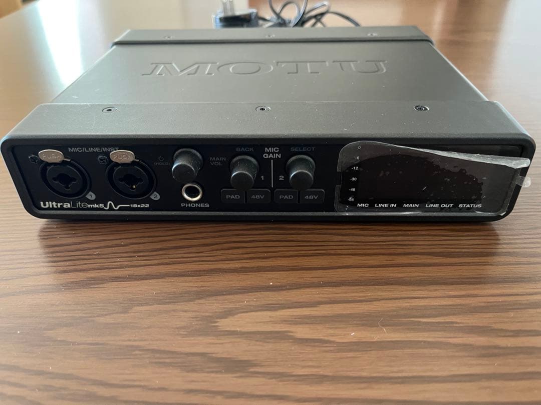 MOTU UltraLite-mk5 オーディオインターフェイス
