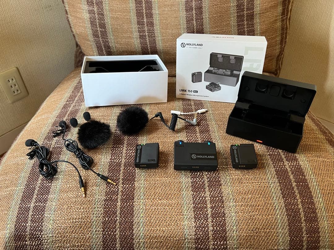 HOLLYLAND LARK 150 DUO 2人用ワイヤレスマイク