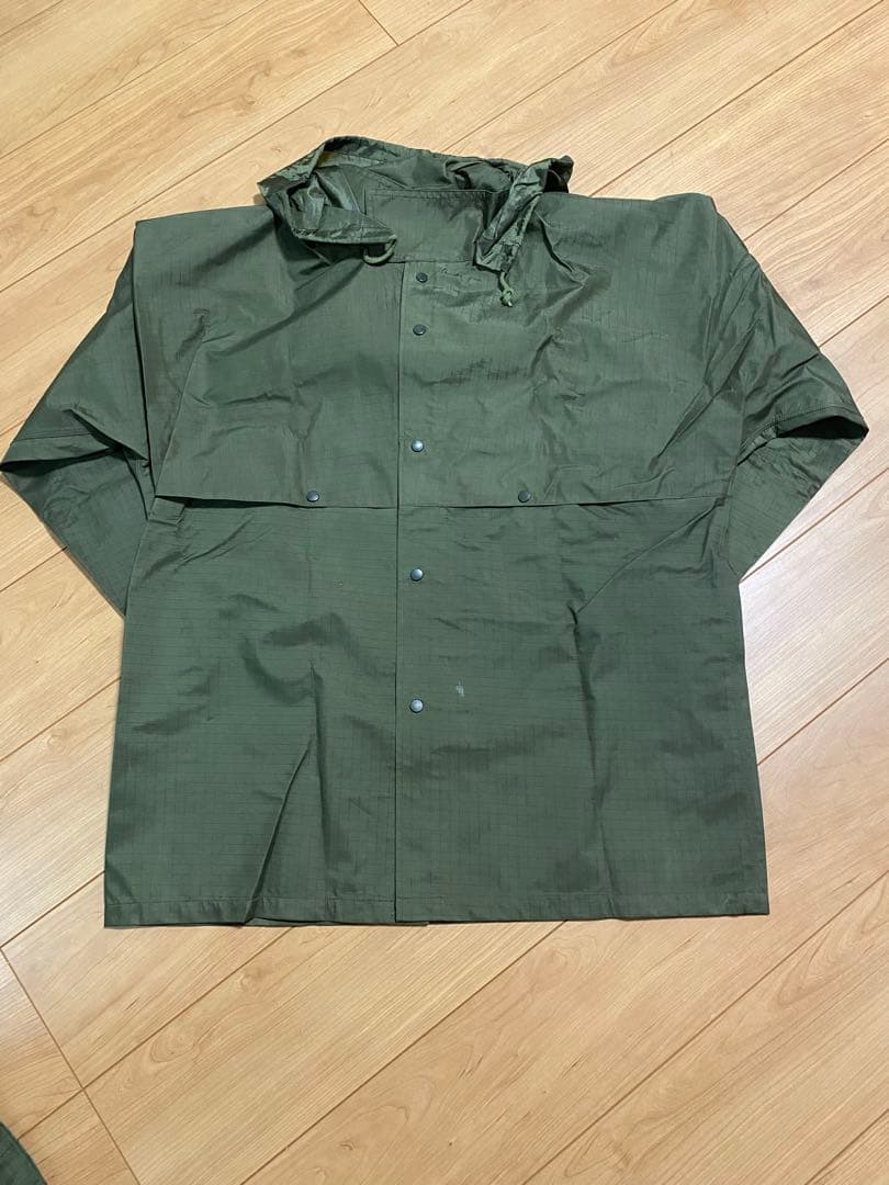 陸自　旧式　雨衣　ＯＤ　完全レア商品