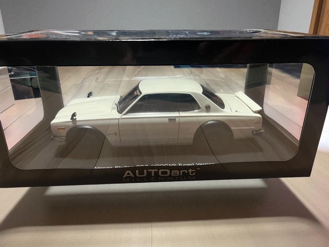 【未使用】オートアート 1/18 スカイライン GT-R チューンド