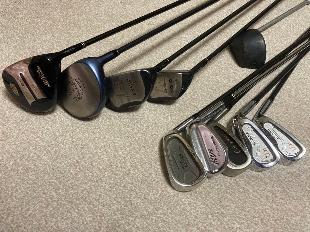 Black&Whiteゴルフバッグ アイアン ドライバー おまけ付き