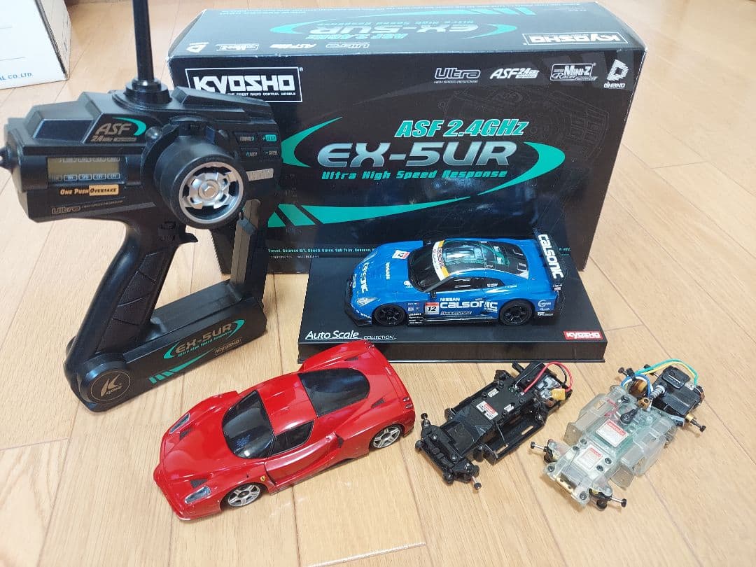 京商ミニッツMR-03GT-RフェラーリKYOSHO EX-5UR ASFプロポ