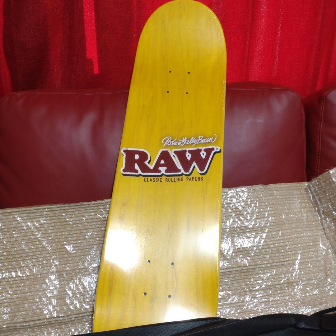 RAW スケートボード デッキ