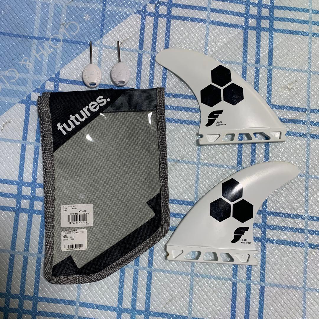 訳あり6.1feet ショートボード EPS フューチャーフィン2本、ケース付き