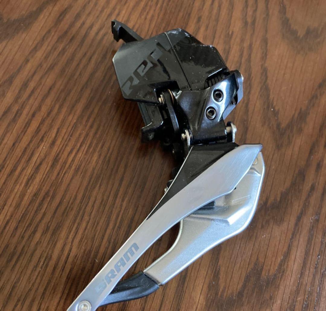 SRAM Red eTap AXS フロントディレーラー