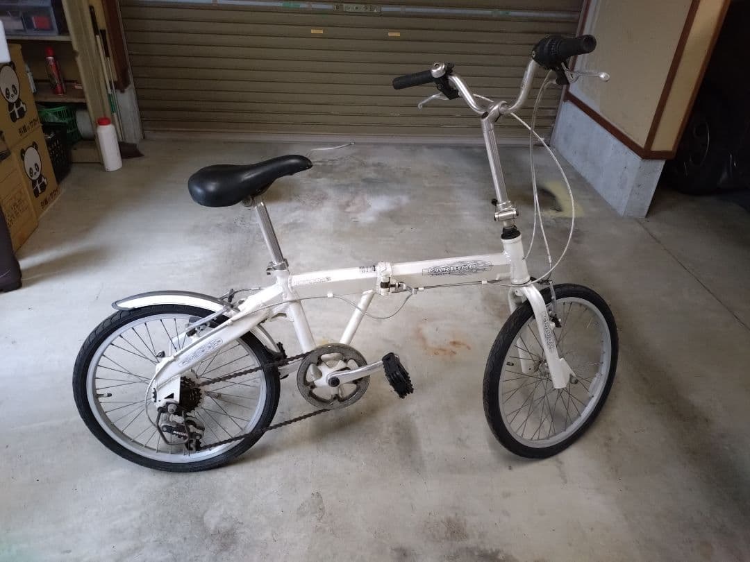 折りたたみ自転車 ホワイト 小径　希望価格での出品ですが値下げ交渉歓迎です。