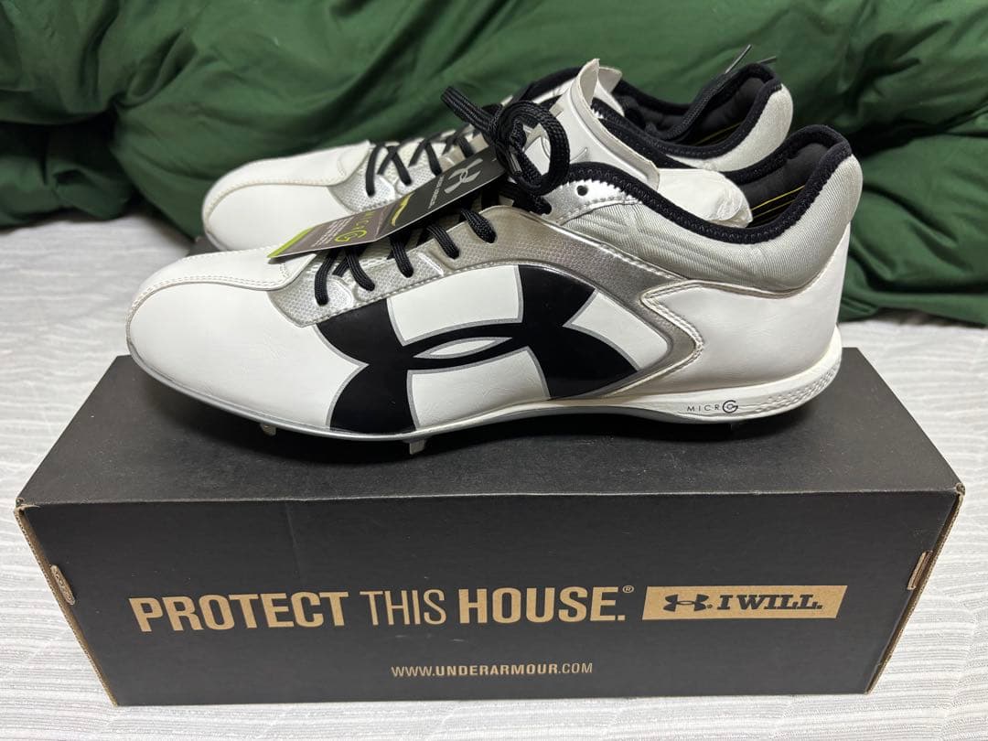 アンダーアーマー 野球　スパイクシューズ