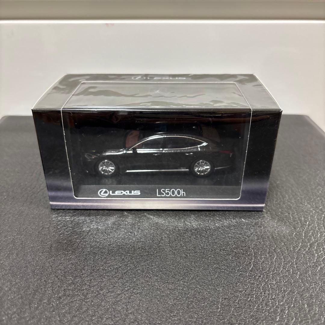 京商　レクサス　LS 500h 1/43 ミニカー