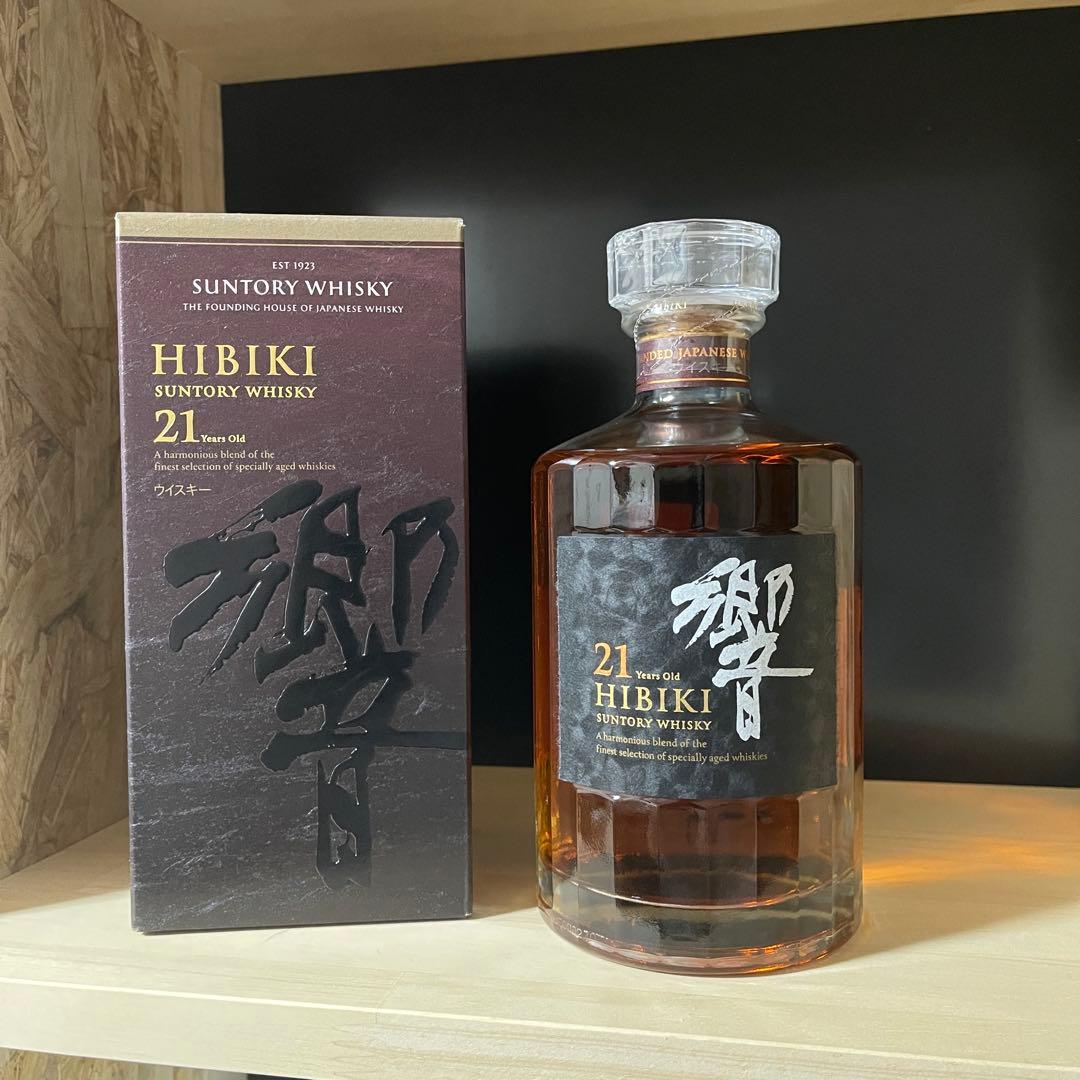 【未開封】響21年 ウイスキー 専用箱付き 700ml