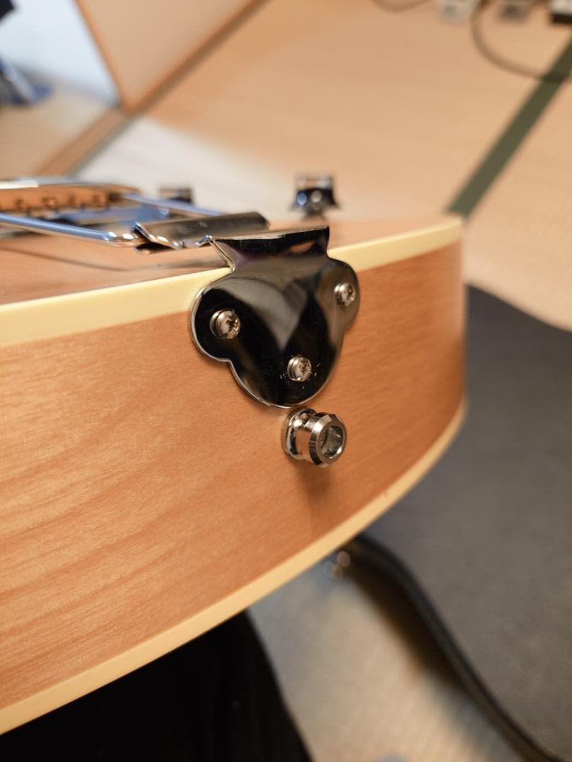 ギター Godin 5th Avenue Kingpin P90 Natural