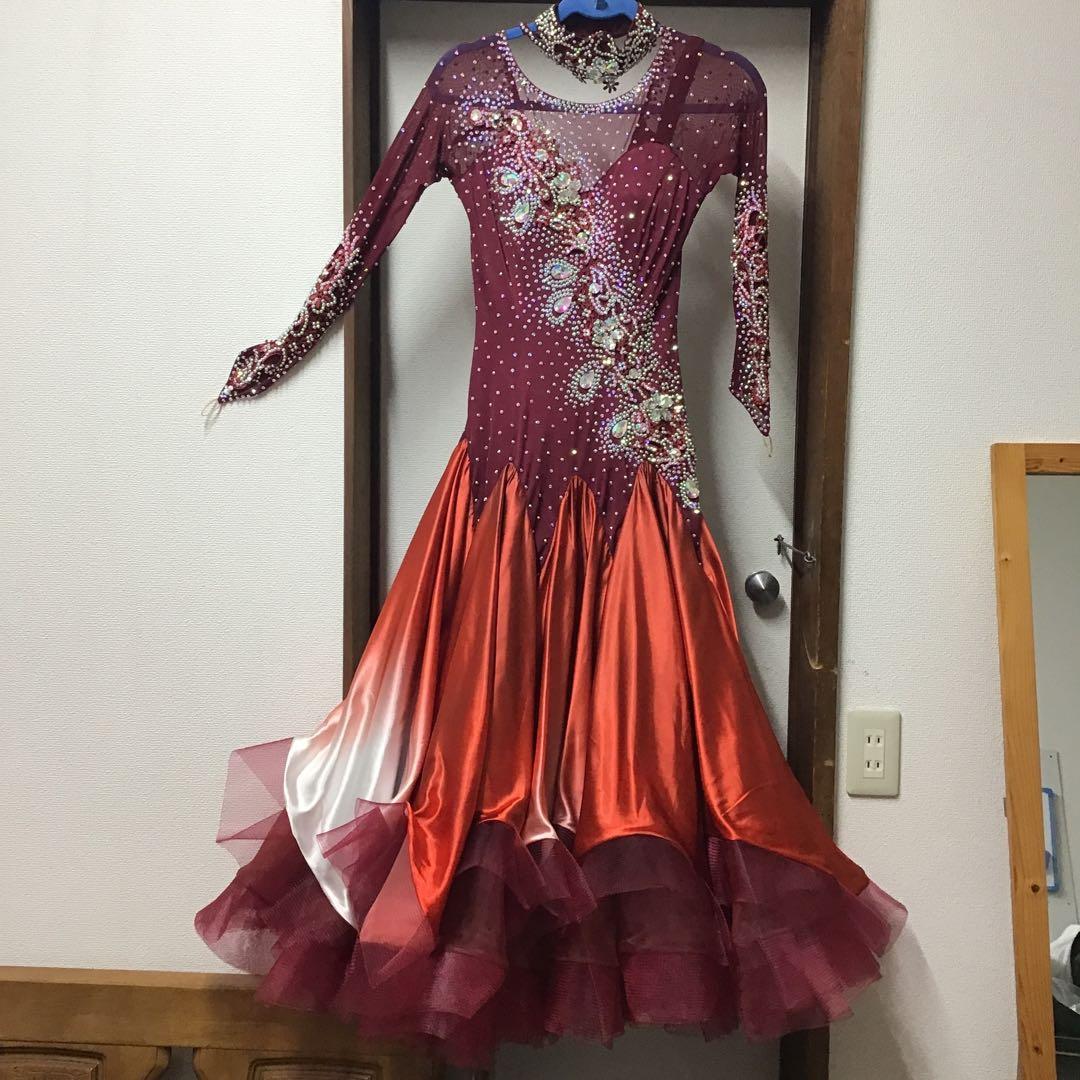 社交ダンス　ドレス　VeRtigo ドレス　えんじ色　グラデーションスカート