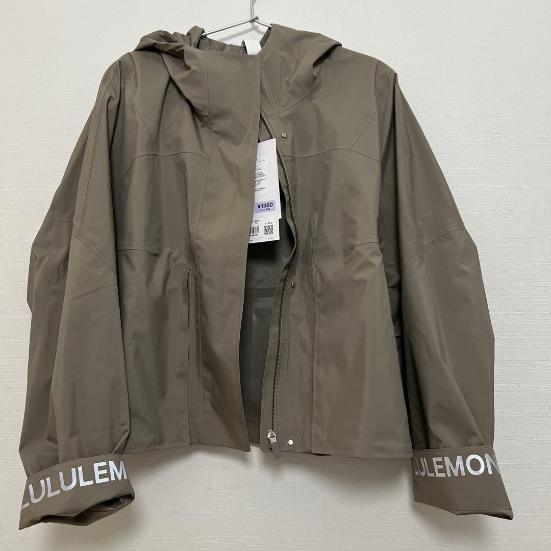 Lululemon ウィンドブレーカー カーキ　サイズ10