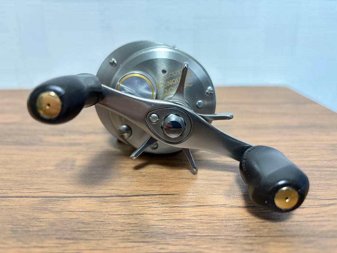 シマノ　カルカッタコンクェスト200DC