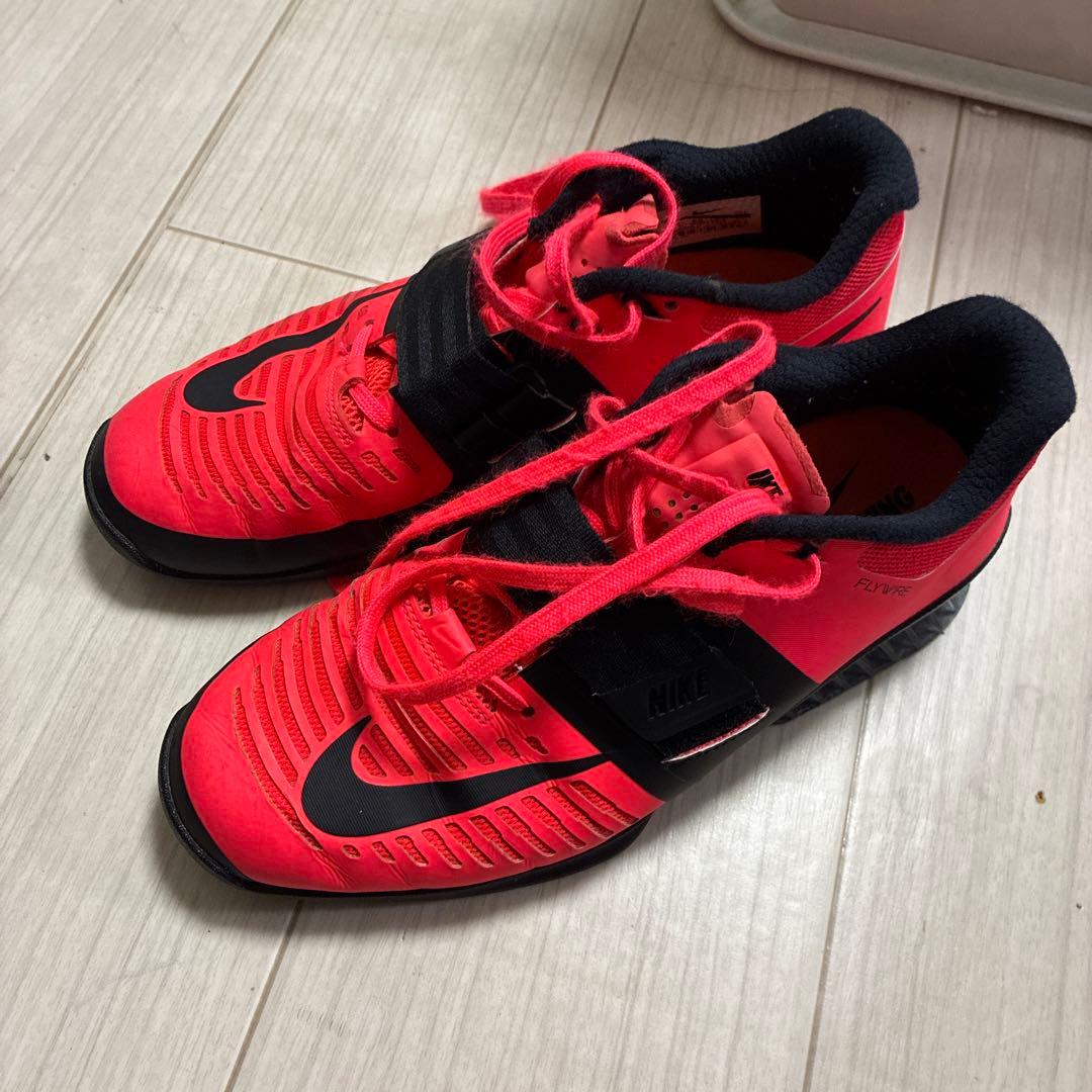 Nikeロマレオス3