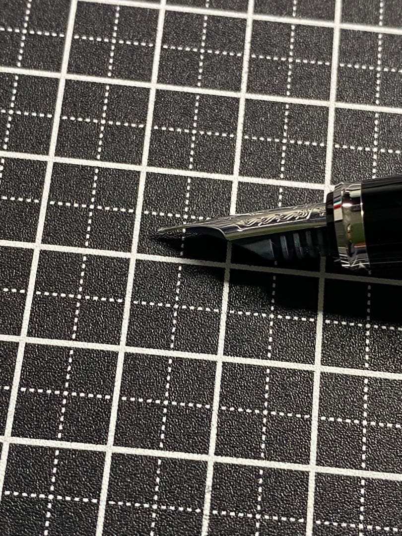 PILOT STELLA 90s Jet-black 万年筆　字幅M