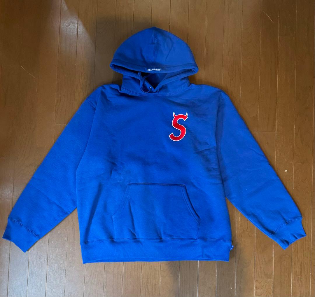 supreme シュプリーム未使用品 ツノSロゴパーカー 希少XL ブルー