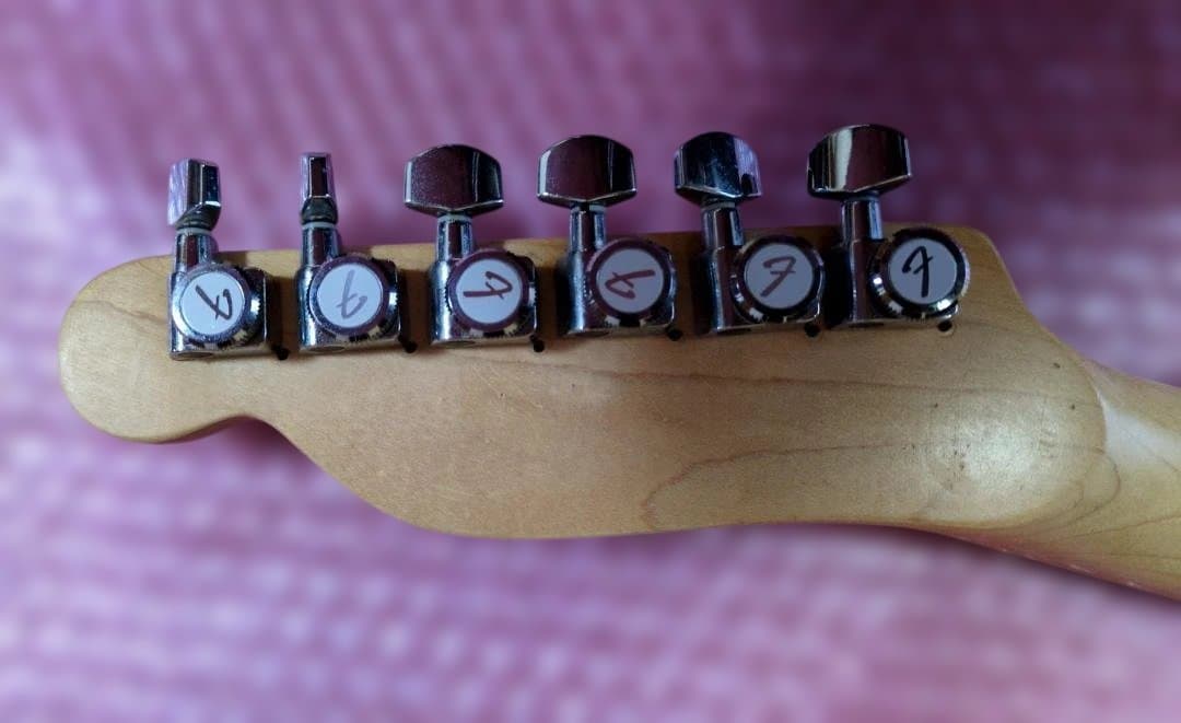 テレキャスター メーカー不明 ペグFender Fenderハードケース付き