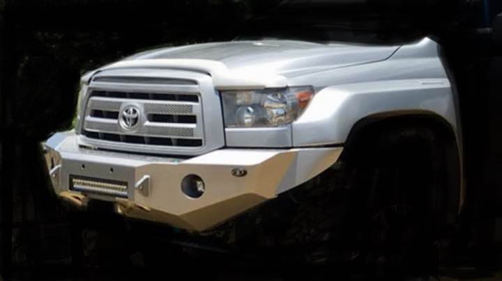 タンドラ ワンオフ フロントバンパー リフテッド