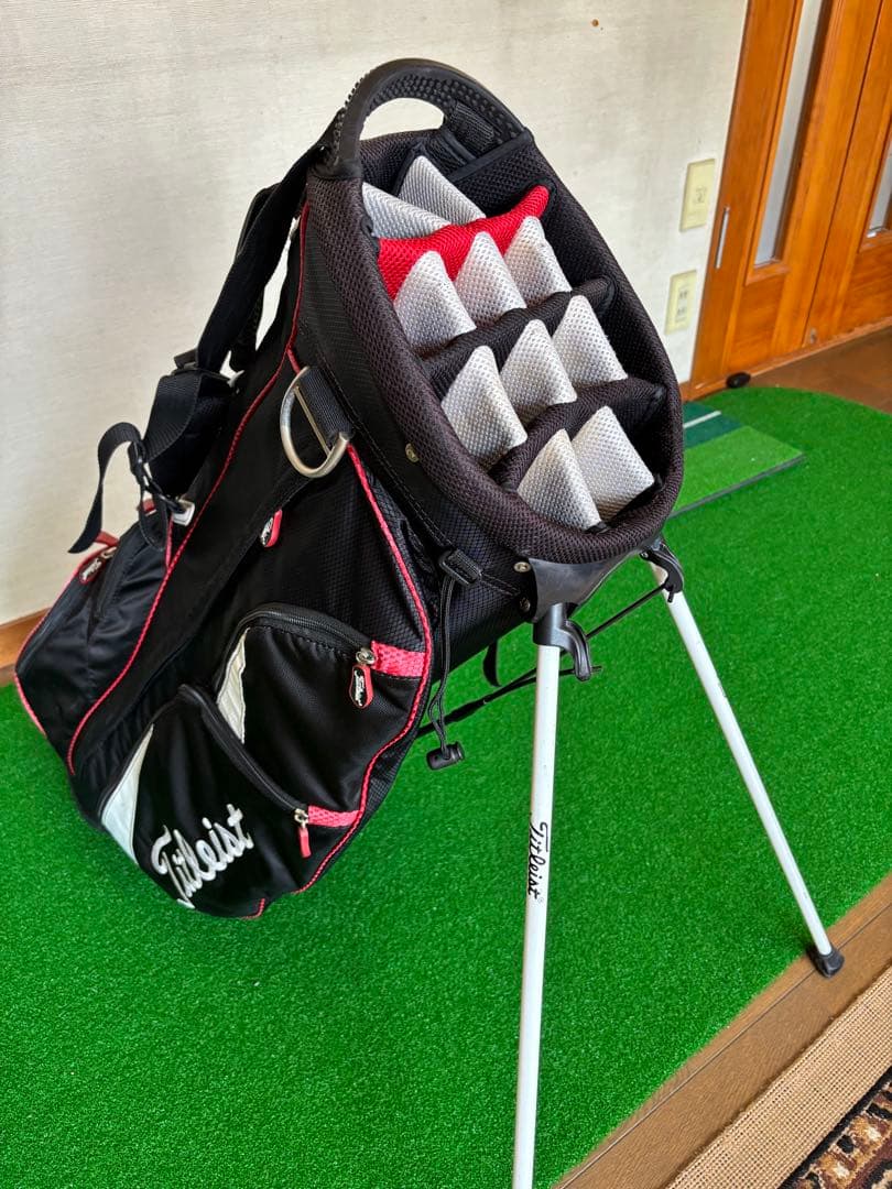 ド*ん様 タイトリストキャディバック　スタンド　１４分割